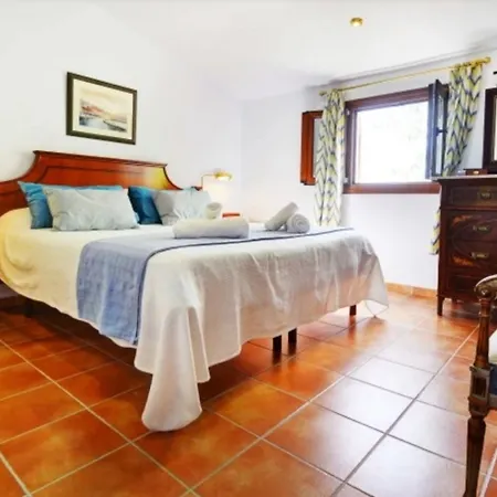 Villa 104904 - In